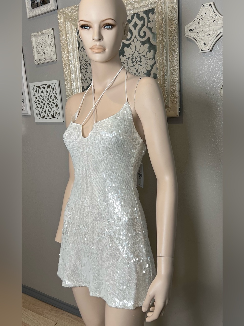 NWT Princess Polly Sequin Spaghetti Strap Mini Dress - white Silver - Picture 3 of 16